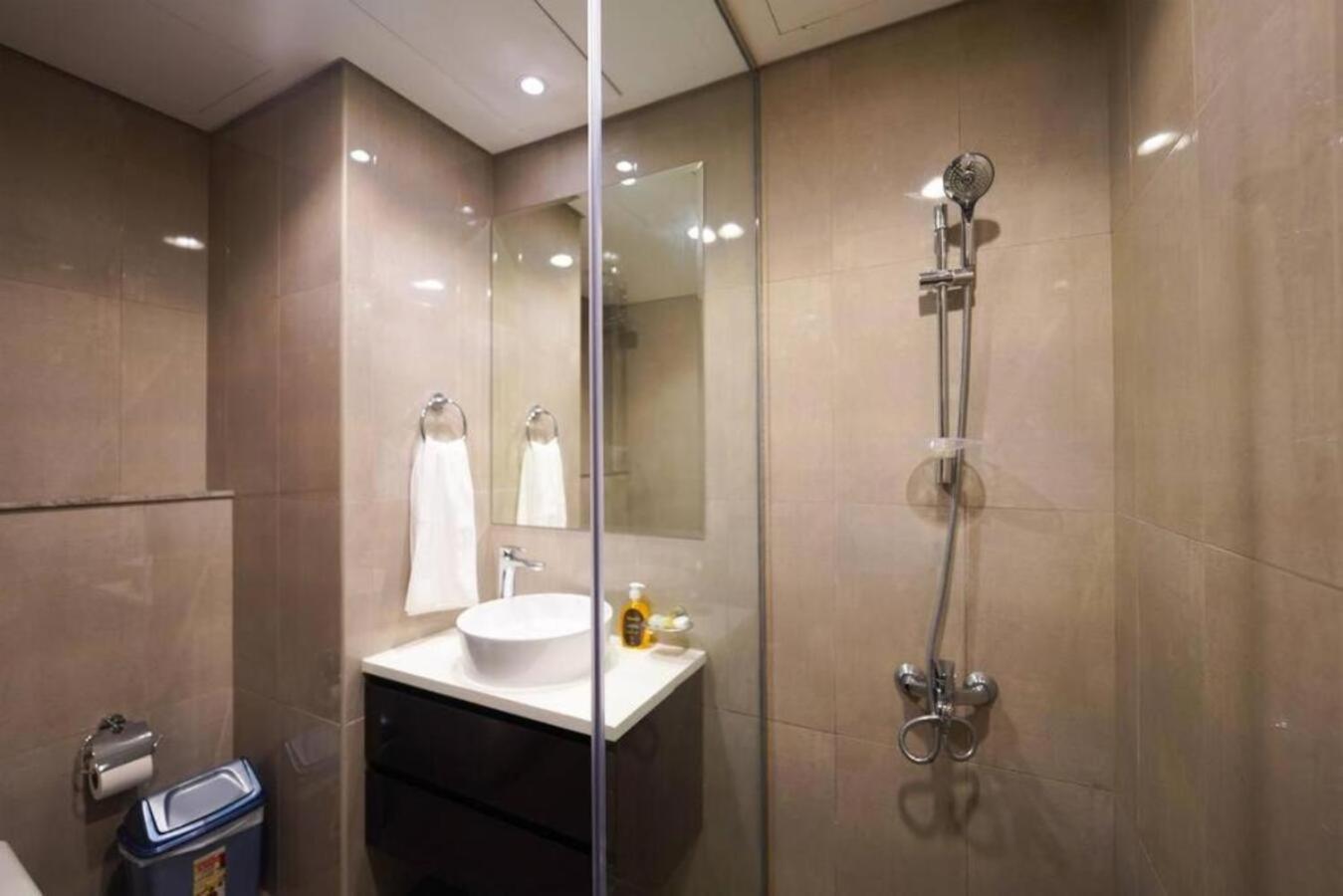 شقة Brown Stone - Pool View Ii Merano